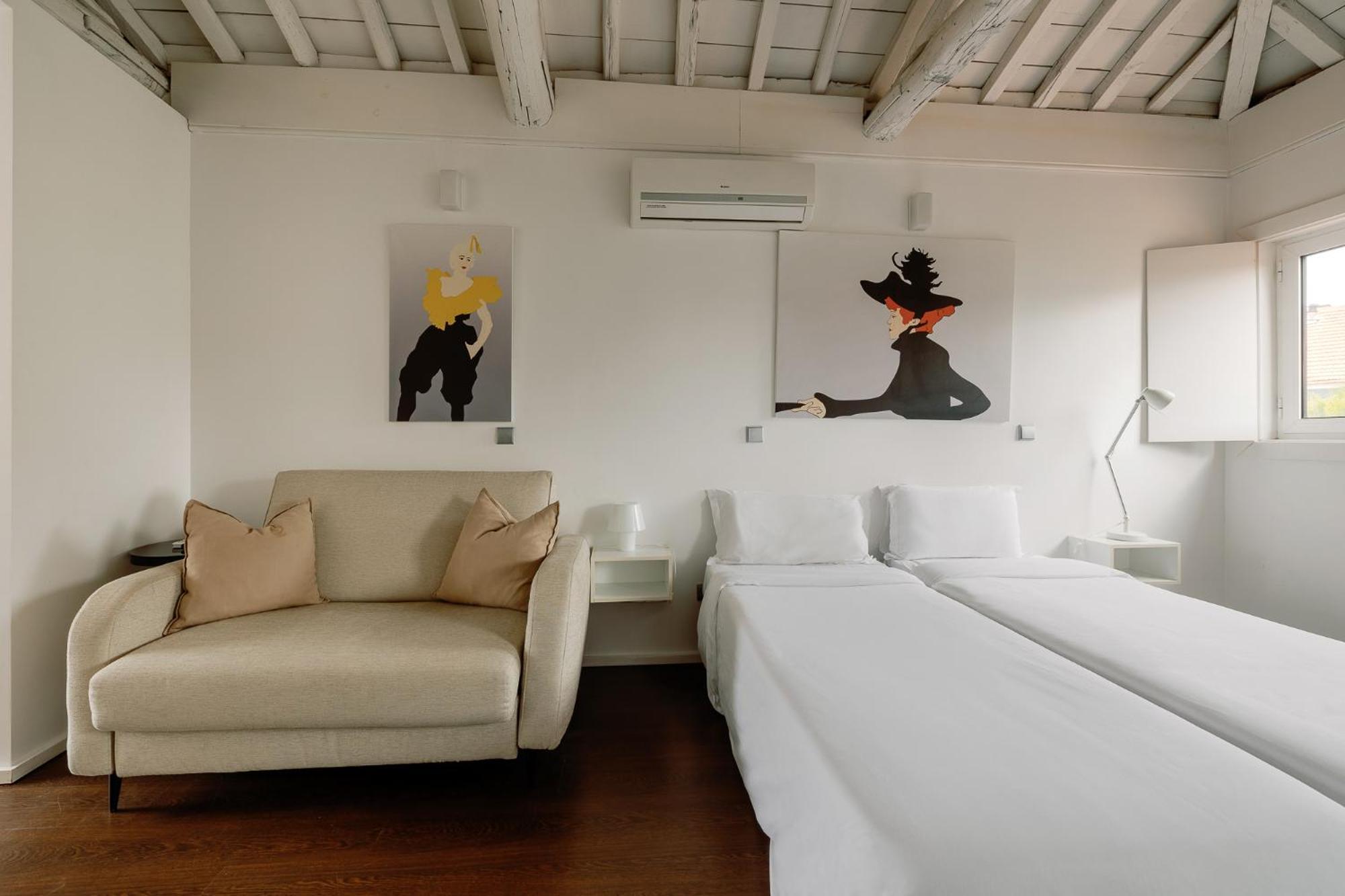 Fine Arts Studios By Olala Homes ポルト エクステリア 写真